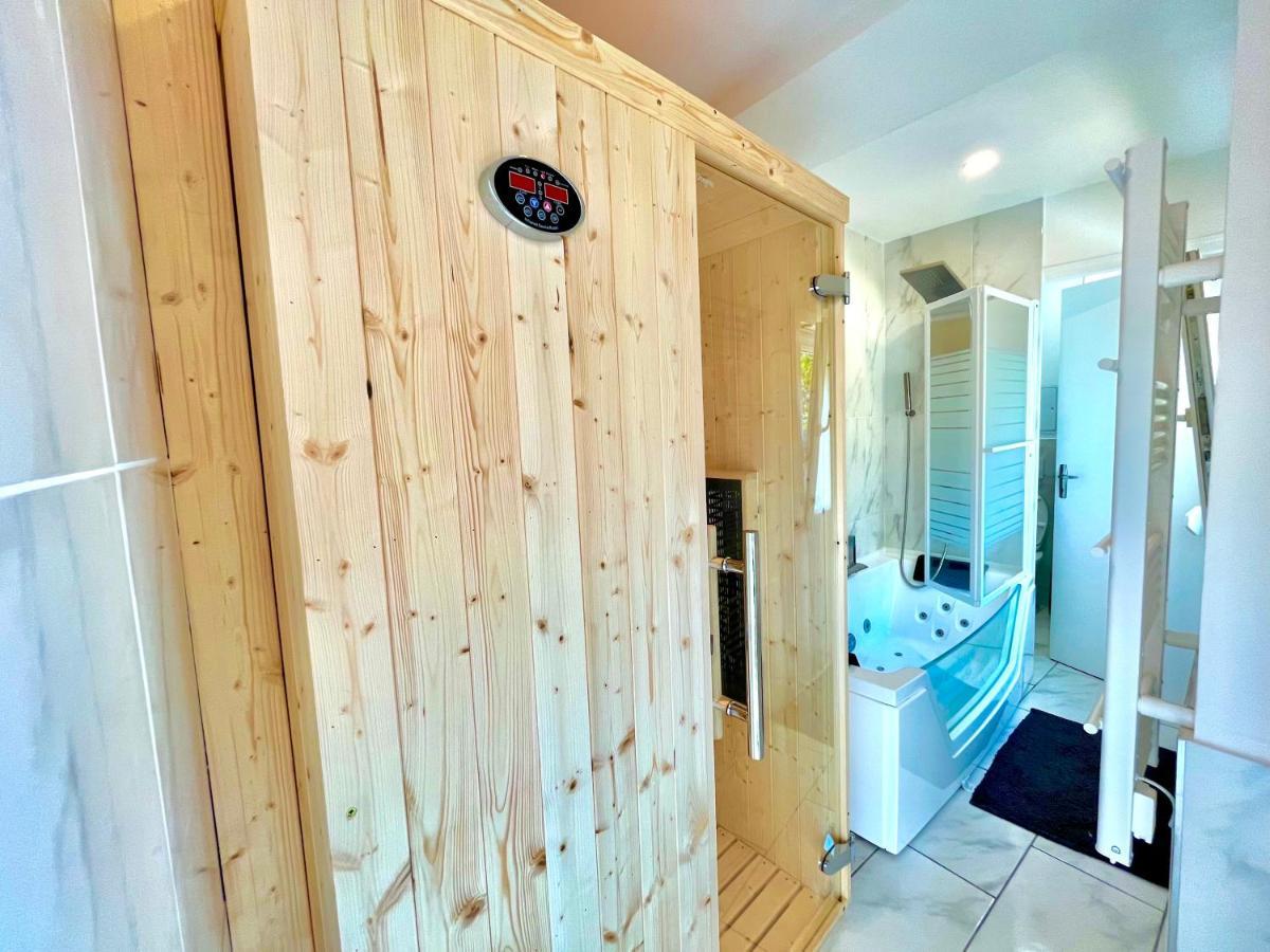 Cocon Luxe - Sauna & Balneo Au Coeur De Ρενς Εξωτερικό φωτογραφία